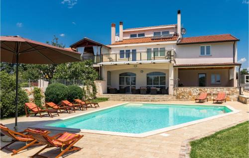 Beautiful Home In Pula With Wifi