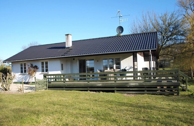 Lovely and well-furnished holiday home.