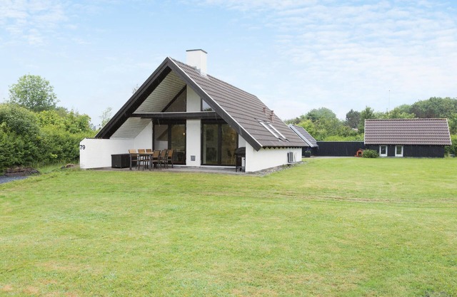 Hermosa casa en Spøttrup con cocina