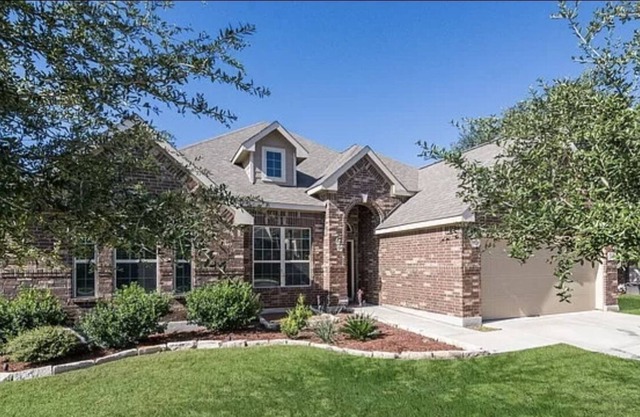 Beautiful home on Gold Beauty