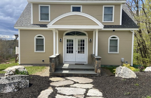 Hermosa casa en el lago Pemaquid