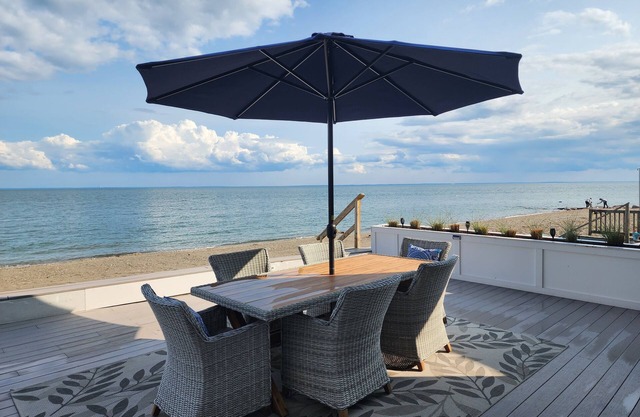 Hermosa casa en playa privada, capacidad para 11! ¡Trae a tu familia y amigos!