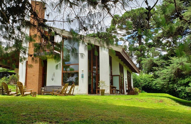 Hermosa casa con jardín a unos 10 minutos de Capivari