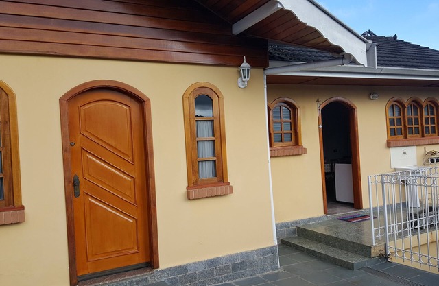 LINDA CASA C. Jordania