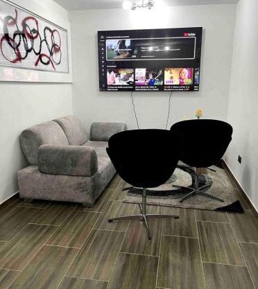 Beautiful house in a unit