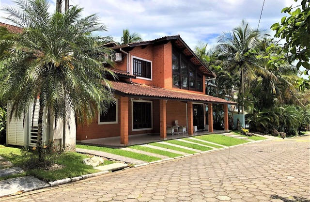 Beautiful house in condominium on Paúba beach