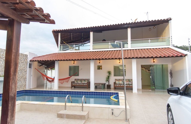 Hermosa casa en tierra de cascadas.