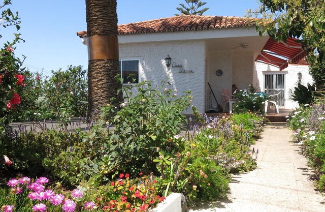 Hermosa casa con una fascinante vista al mar - cerca de la playa