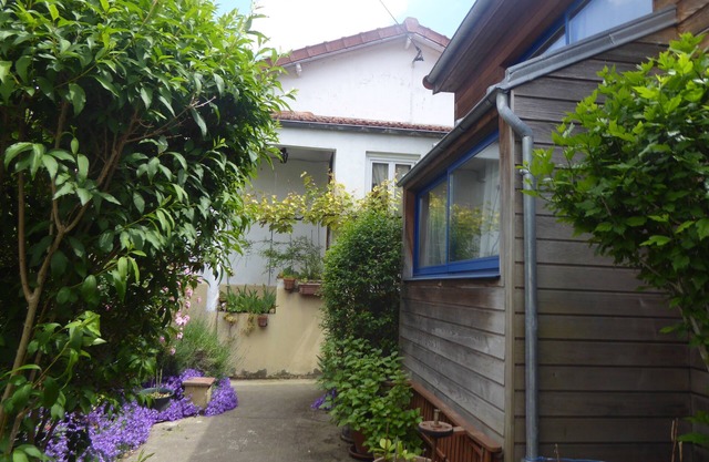 Hermosa casa con jardín en un callejón sin salida tranquilo cerca de París, en Antony