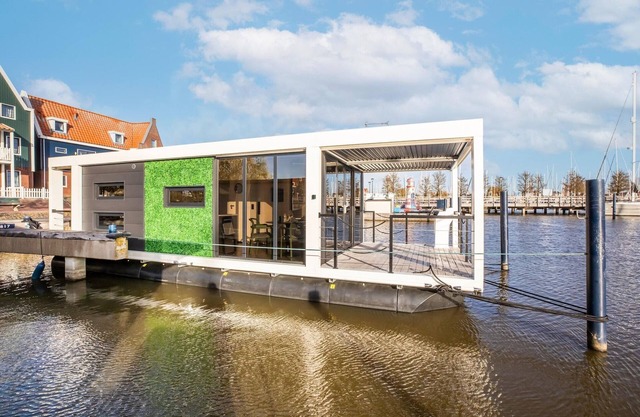 Casa flotante en Volendam Ijsselmeer