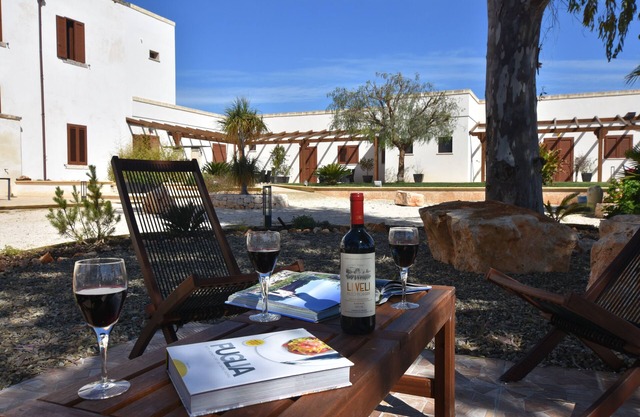 Hermosa antigua Masseria: ubicación tranquila con una gran piscina y un impresionante jardín