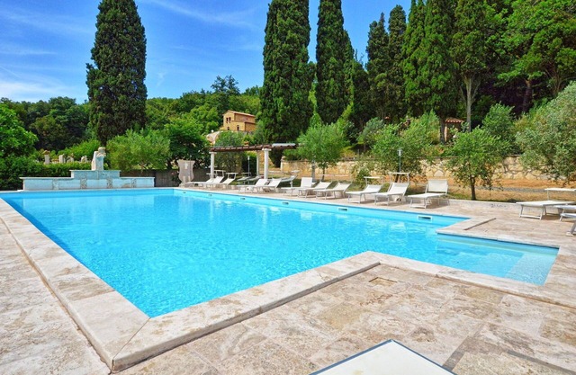 Bonito apartamento para 8 personas con piscina y aparcamiento