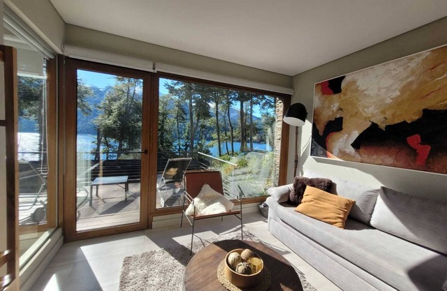 Beautiful Lake view apartment