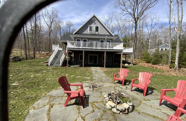 Beautiful Lake house