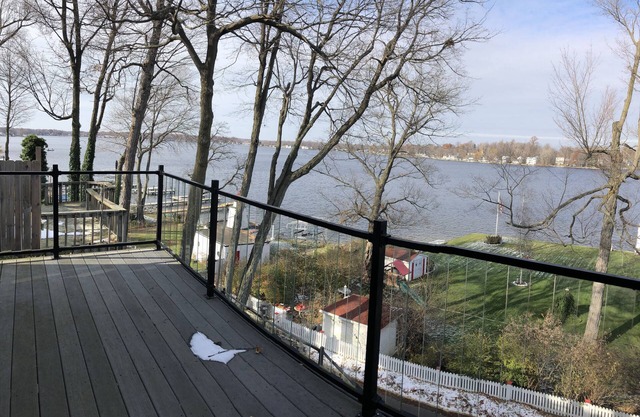 Hermosa casa de Lakeview! ¡A 1 cuadra del acceso público, todo deporte Paw Paw Lake!