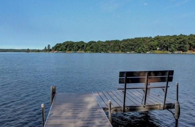 Beautiful Large Home on Lake Tomahawk!