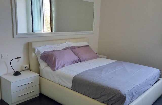 HERMOSO APARTAMENTO PEQUEÑO EN MILAN CENTRO DE 5 MINUTOS A Via Montenapoleone