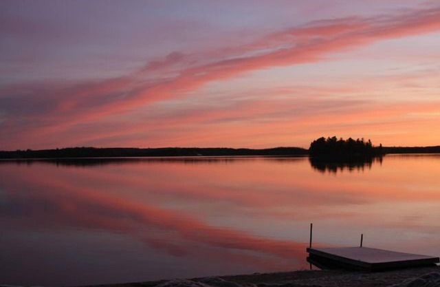 Cabañas de madera hermosa en Pelican Lake en Minnesota Orr