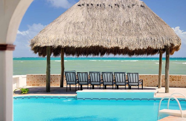 HERMOSA CASA DE PLAYA DE ESTILO MEXICANO !!! 200 USD POR NOCHE