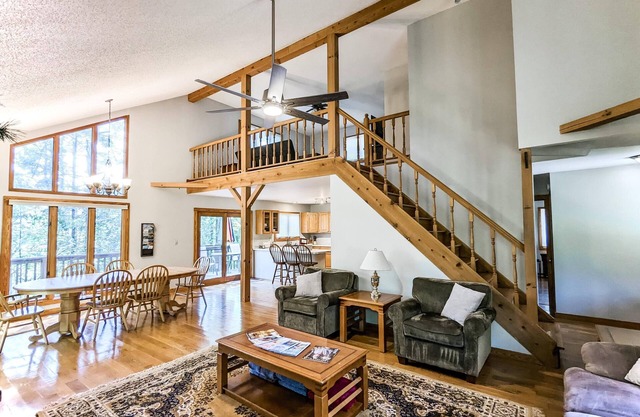 Hermoso chalet de montaña con entradas de Navidad de $ 70 BILTMORE