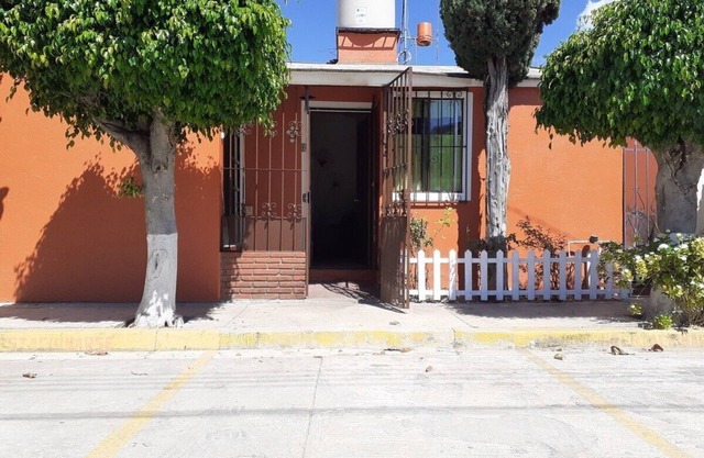 Hermosa Casa Gris Tule Oaxaca