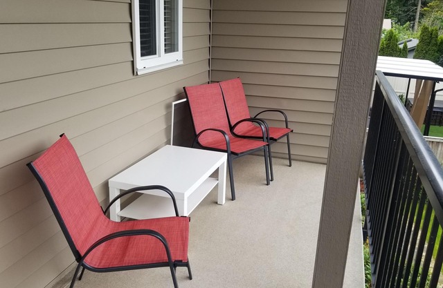 Beautiful Nest: 2 Bedroom Ground Suite.