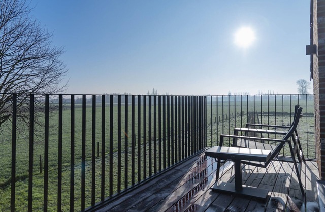 Beautiful new 4-star property in quiet area close to Bruges