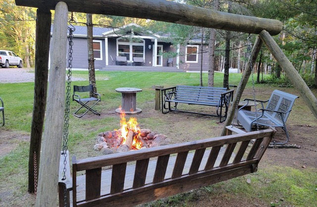 Beautiful new house 5 min from Sand Valley Golf and 45 min from Wisconsin Dells