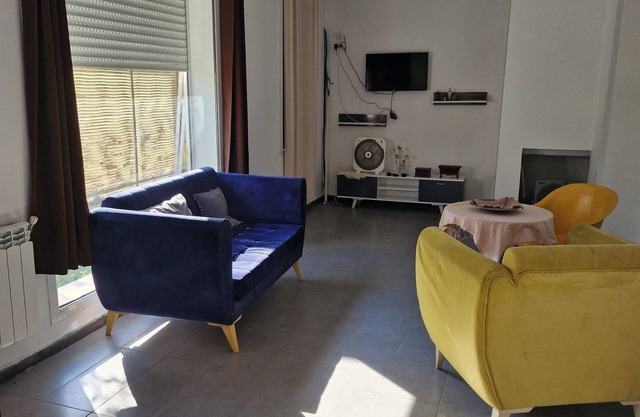 Beautiful new s+2 with garden and motorized garage in a residential...