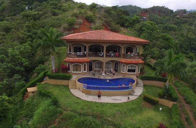 Hermosa vista al mar Propiedad. Secure Ubicación privada.