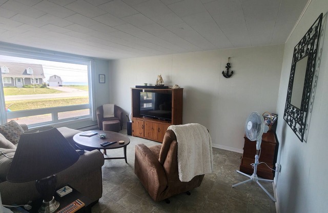 Beautiful Oceanfront 4 Season Home Away From Home