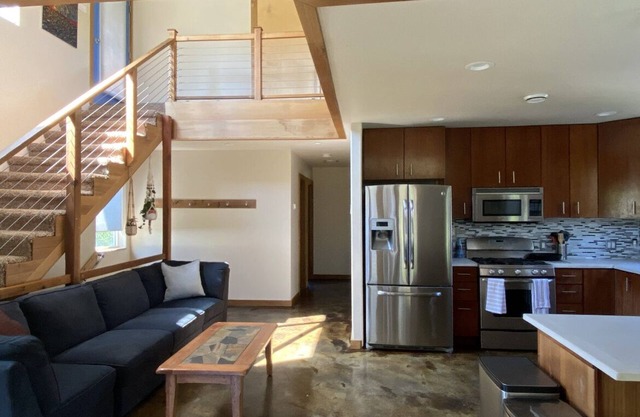 Beautiful Open Girdwood Home