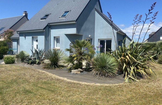 Estupenda casa de vacaciones privada con WIFI, TV, terraza, mascotas permitida y aparcamiento