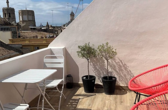 Beautiful penthouse with fantastic views over the old town
