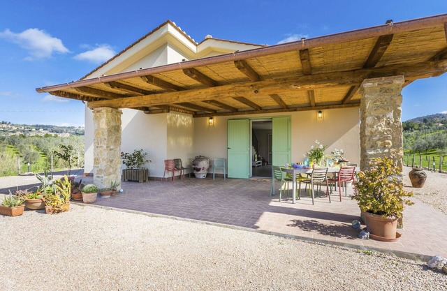 Estupenda casa de vacaciones privada con A/C, WIFI, TV, terraza, vista panorámica, aparcamiento