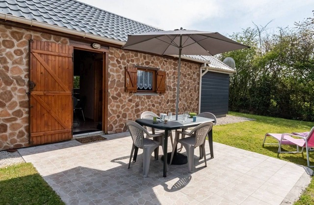 Estupenda casa de vacaciones privada con TV, terraza, mascotas permitida y aparcamiento