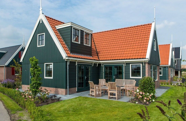 Estupenda casa de vacaciones privada para 6 personas con WIFI, TV, terraza y aparcamiento