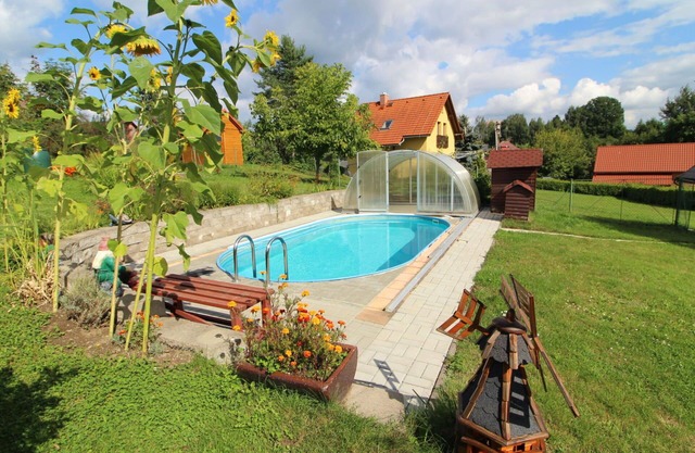 Estupenda casa de vacaciones privada para 5 personas con WIFI, piscina, TV, terraza y aparcamiento