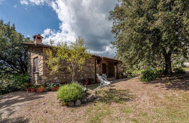 Casa de vacaciones privada con WIFI, piscina privada, TV, patio, vista panorámica, aparcamiento