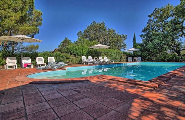 Casa de vacaciones privada con piscina privada, WIFI, TV, veranda, vista panorámica, aparcamiento