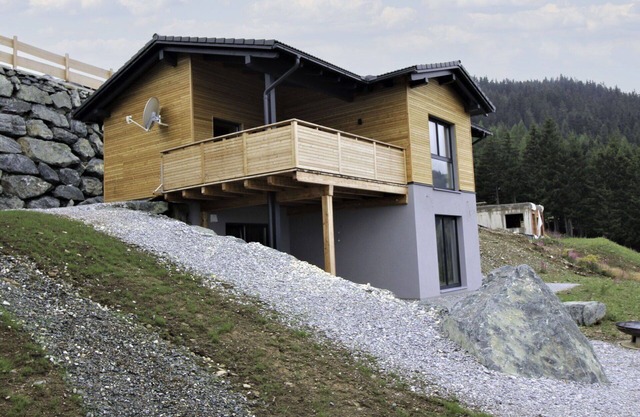 Preciosa casa de vacaciones privada para 6 personas con WIFI, TV, terraza y aparcamiento
