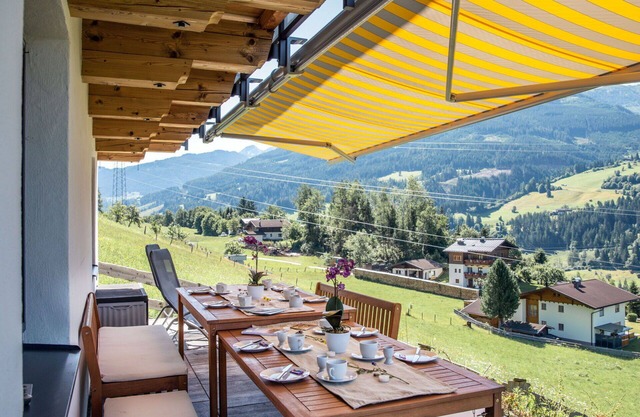 Maravillosa casa de vacaciones privada con WIFI, TV, terraza, mascotas permitida y aparcamiento