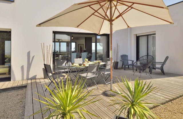 Estupenda casa de vacaciones privada para 6 personas con WIFI, TV, terraza y aparcamiento