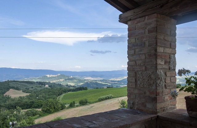 Casa de vacaciones privada con piscina privada, WIFI, TV, vista panorámica, aparcamiento