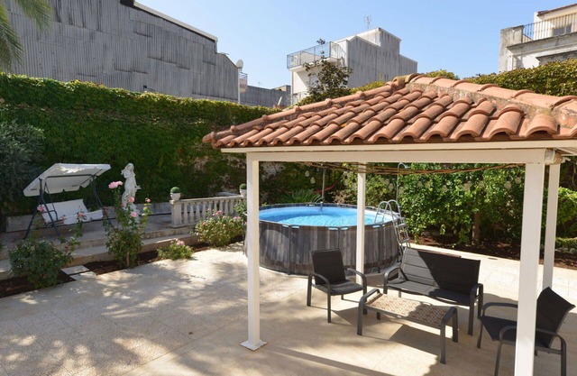 Estupenda casa de vacaciones privada con WIFI, piscina privada, A/C, TV, patio, aparcamiento