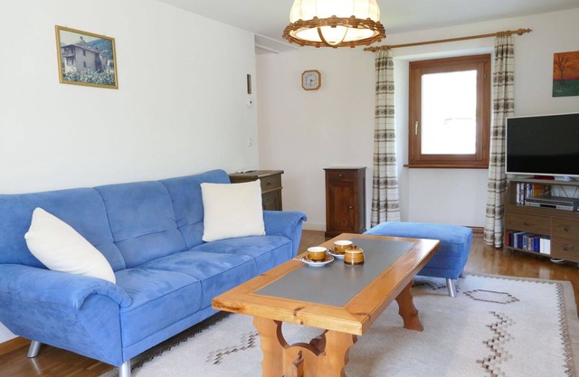 Estupenda casa de vacaciones privada con WIFI, TV, patio, mascotas permitida y vista panorámica