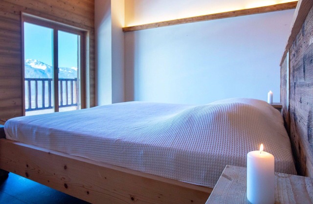 Estupenda casa de vacaciones privada para 8 personas con WIFI, TV, balcón y aparcamiento