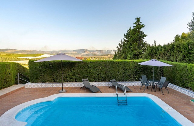 Maravillosa casa de vacaciones privada con piscina privada, WIFI, A/C, TV, terraza y aparcamiento