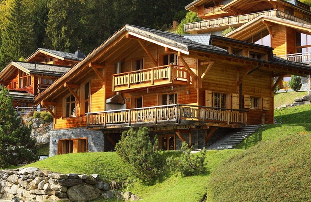 Estupenda casa de vacaciones privada con WIFI, jacuzzi, TV, terraza y mascotas permitida