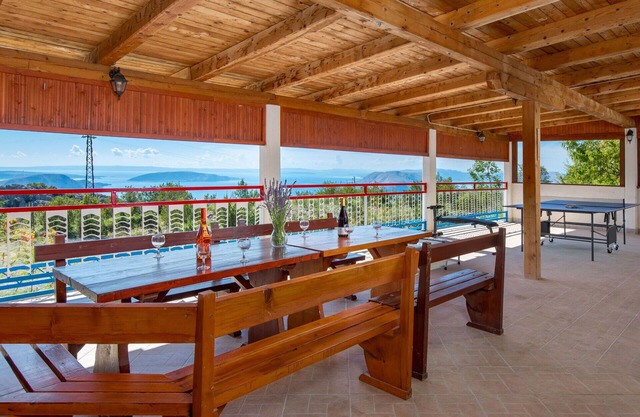 Estupenda casa de vacaciones privada con piscina privada, A/C, WIFI, TV, terraza, aparcamiento